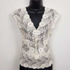 BANANA REPUBLIC lace top